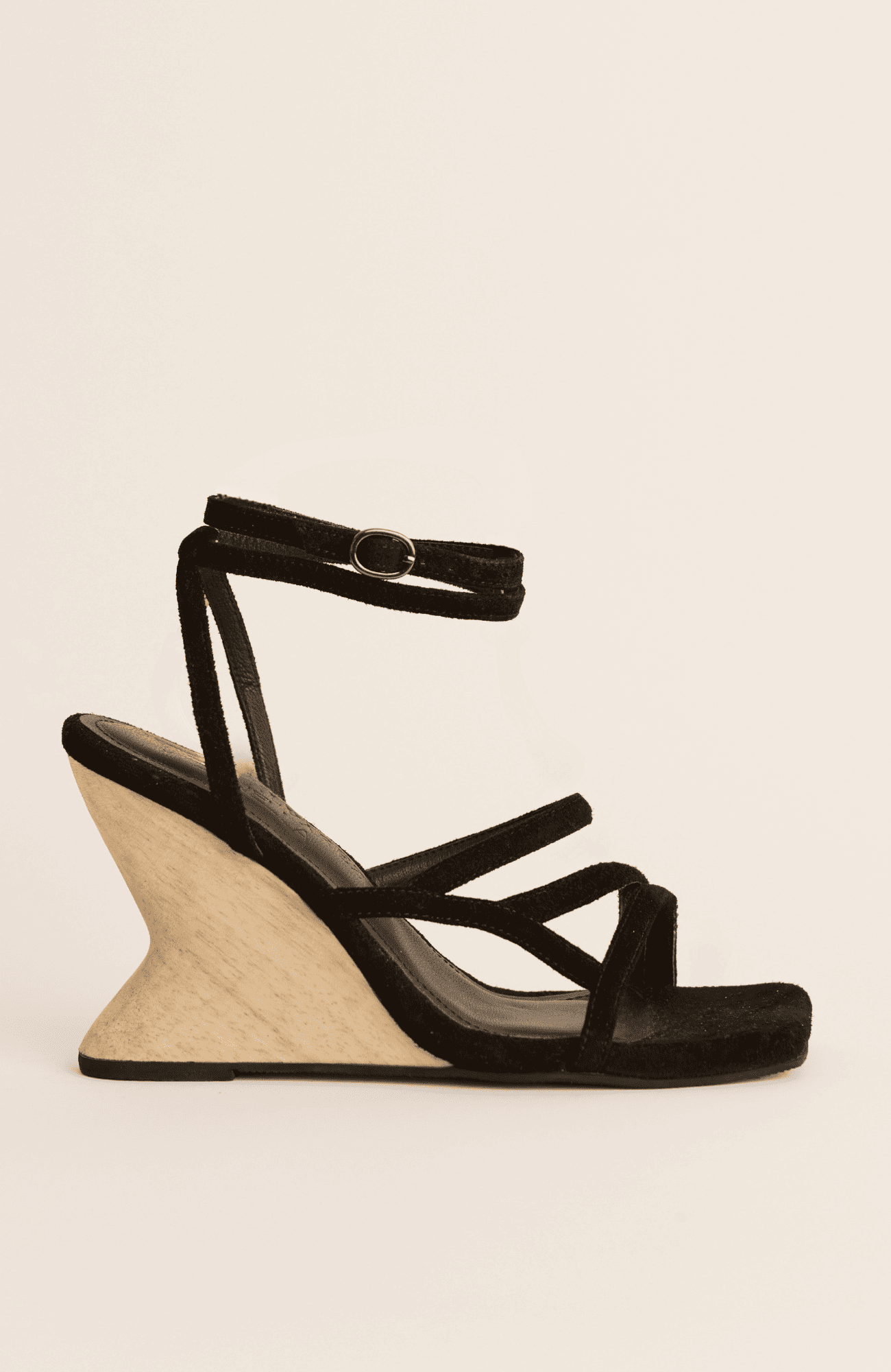 Wedge Negro